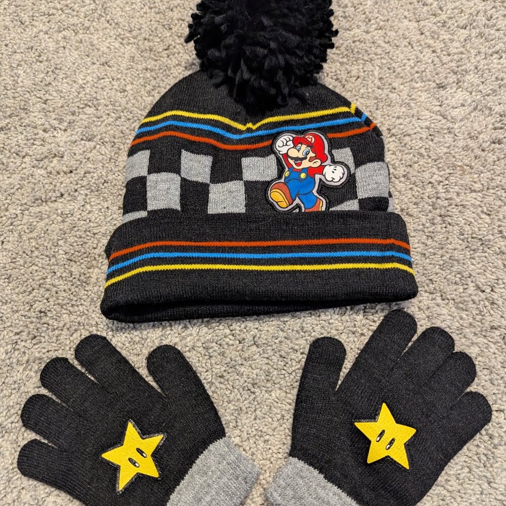 Super Mario knit beanie hat with gloves